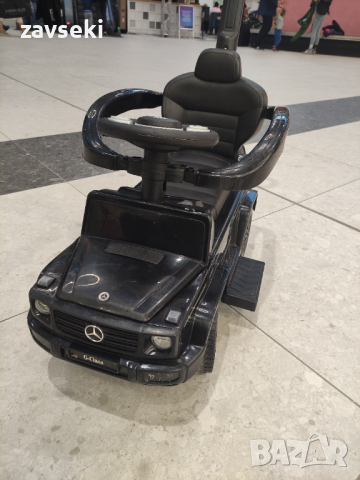 Кола за яздене с дръжка - Mercedes G350d, черна, снимка 3 - Детски велосипеди, триколки и коли - 44792589