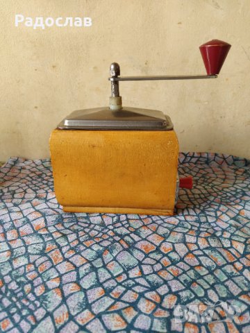 Чехословашка кафемелачка, снимка 3 - Аксесоари за кухня - 35947245