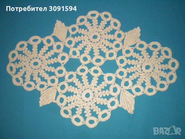 Малка плетена на една кука покривчица, снимка 1