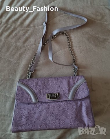 Дамска лилава чанта, снимка 1 - Чанти - 40824157