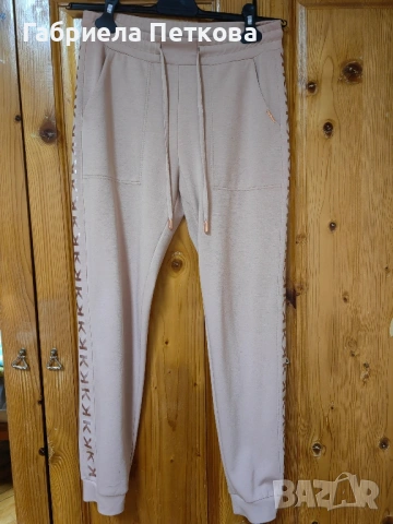 Спортен екип на Кенсол, снимка 2 - Спортни екипи - 53658240