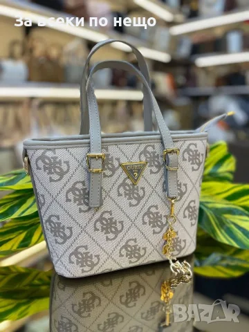 Guess Дамска Чанта Гес - Различни Цветове Код E1, снимка 3 - Чанти - 55788088