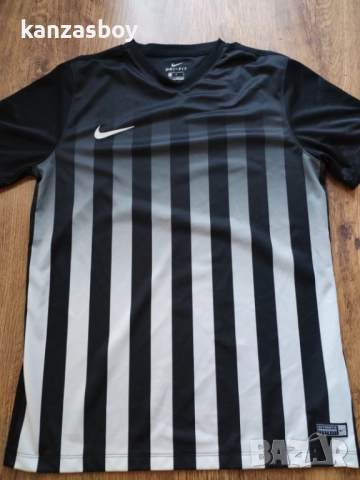 Nike - страхотна мъжка тениска L КАТО НОВА, снимка 5 - Тениски - 51659400