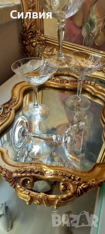 Ретро кристални малки чаши, снимка 5 - Антикварни и старинни предмети - 53433790