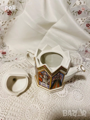 порцеланов чайник , снимка 5 - Аксесоари за кухня - 53629799