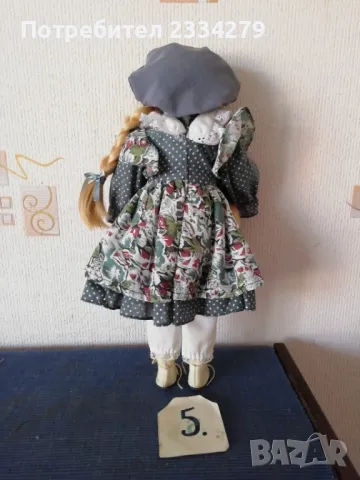 Стари порцеланови кукли, маркови с ренесансови рокли. , снимка 18 - Колекции - 49126124