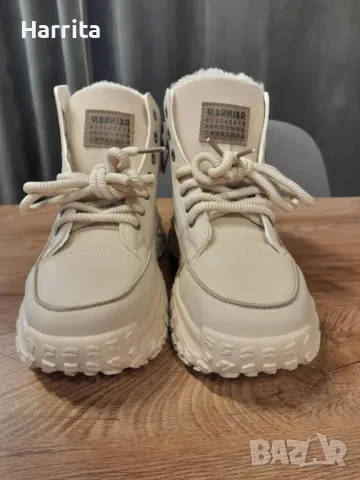 Красиви Боти, Кецове - Нови!, снимка 2 - Дамски боти - 49012655