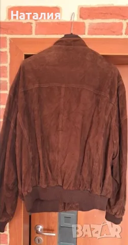 Бомбер естествен велур. Италия, снимка 2 - Якета - 48959693
