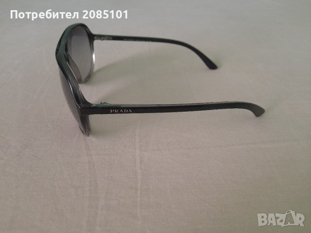 Слънчеви очила Prada, снимка 6 - Слънчеви и диоптрични очила - 42250102