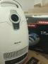 прахосмукачка Miele S 8360., снимка 4