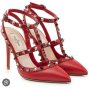  Дамски Обувки модел на Valentino !, снимка 1 - Дамски елегантни обувки - 40977142