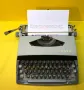 Пишеща Машина Consul 3 цвята Кирилица нова лента топ състояние, снимка 1