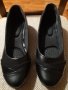 раз.40 СТЕЛКА-26,5см ЧЕРНИ ОБУВКИ С ПЛАНФОРМА-3см ОТ МЕКА КОЖА УДОБНИ носени само веднъж, снимка 2