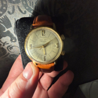 Часовник, снимка 5 - Антикварни и старинни предмети - 44562001