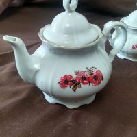 Бароков сервиз за чай , снимка 2 - Антикварни и старинни предмети - 36021448