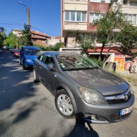 Opel Astra H GTC facelift, снимка 2 - Автомобили и джипове - 41459810