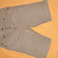 Къси панталони Jack and Jones XS, снимка 1 - Детски къси панталони - 41408183