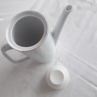 Порцеланов чайник, снимка 3 - Сервизи - 36030276