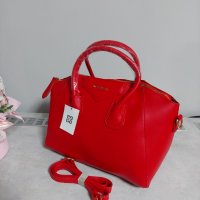 Givenchy луксозна дамска чанта лукс код 206, снимка 3 - Чанти - 39400885