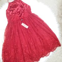 РАЗКОШНА червена рокля с дантела и отворен гръб, снимка 5 - Рокли - 41448482
