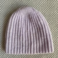 Лилава плетена шапка, снимка 3 - Шапки - 34345631