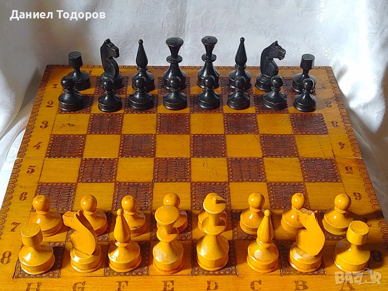 Стар дървен шах , Табла.Размери - 34 х 34см. ., снимка 1