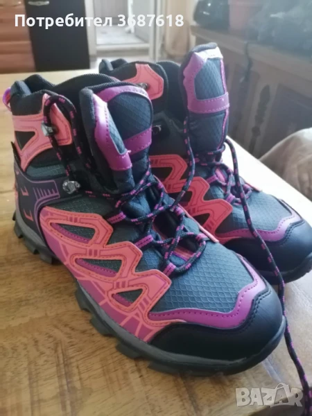 Туристически обувки, снимка 1