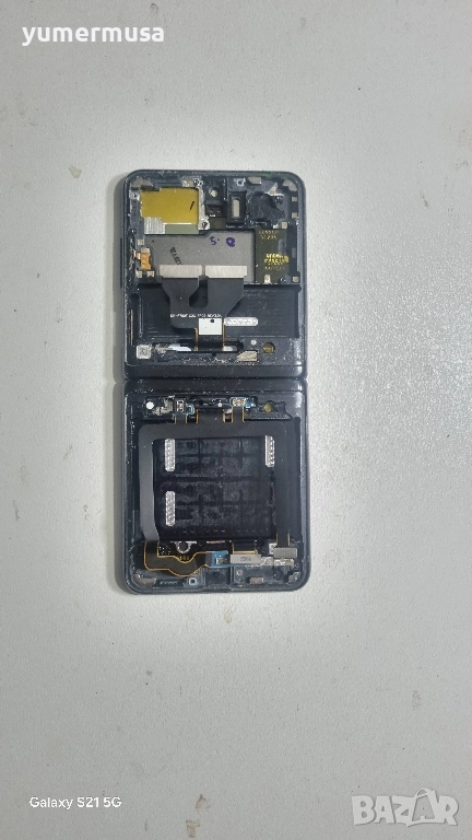 Части за Galaxy Z Flip SM-F700, снимка 1