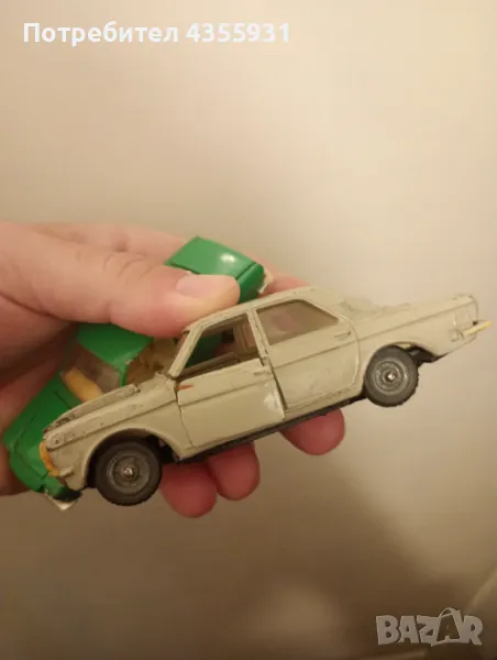 стари руски колички стари руски играчки  Волга Фиат метални колички , снимка 1