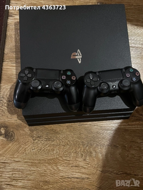 Playstation 4 + 2 джойстика + 8 игри, снимка 1