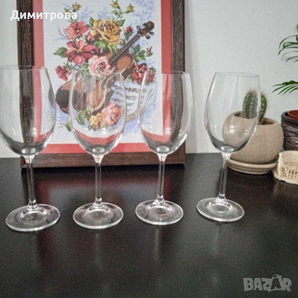 11 броя стъклени чаши за вино, аперитив и безалкохолно, снимка 1