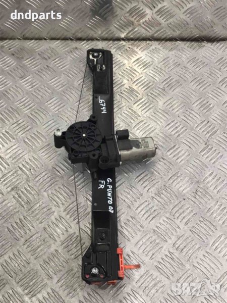 Преден десен стъклоповдигач Fiat Grande Punto 2007г., снимка 1