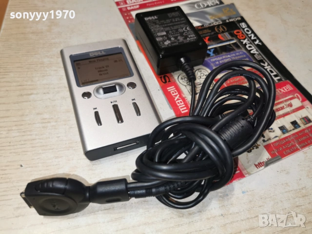 DELL 20GB ALUMINIUM PLAYER 0303261928, снимка 2 - MP3 и MP4 плеъри - 53697503
