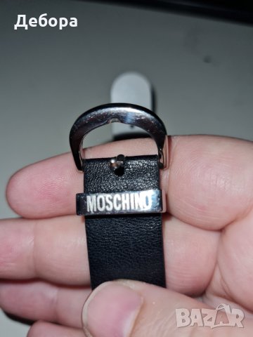 Оригинален часовник - Moschino, снимка 4 - Дамски - 35824341