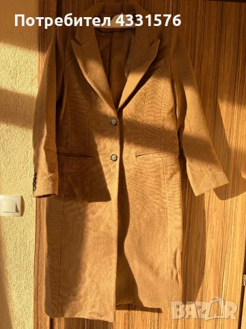 Палтото от марката H&M е в размер xs-s и цвят кафяв, добро състояние