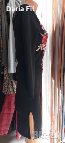 Елегантна черна рокля с апликирана бродерия и отворен гръб, снимка 3 - Рокли - 35768819