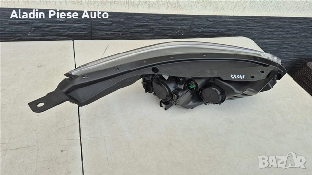 Ляв фар Kia Ceed година 2018 2019 2020 2021 2022 2023 2024 2025 код 92101J7050, 92101-J7050, снимка 4 - Аксесоари и консумативи - 53779064