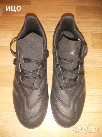 Футболни обувки за изкуствен терен Adidas, снимка 2 - Футбол - 48722181