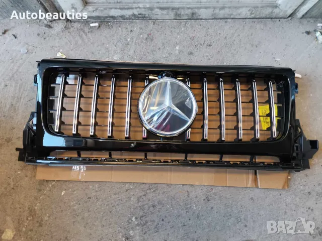 Предна решетка за Мерцедес G-class W464 черна със сребристи ленти, снимка 3 - Аксесоари и консумативи - 48841236