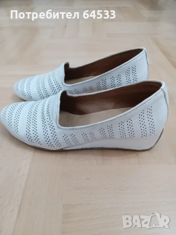 продавам дамски обувки , снимка 4 - Дамски ежедневни обувки - 50621894