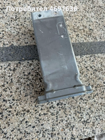 Преден ляв буфер на преден ляв рог на Ауди Audi A8 D4 H4 само за 50лв. 4h0805119b, снимка 3 - Части - 52892883