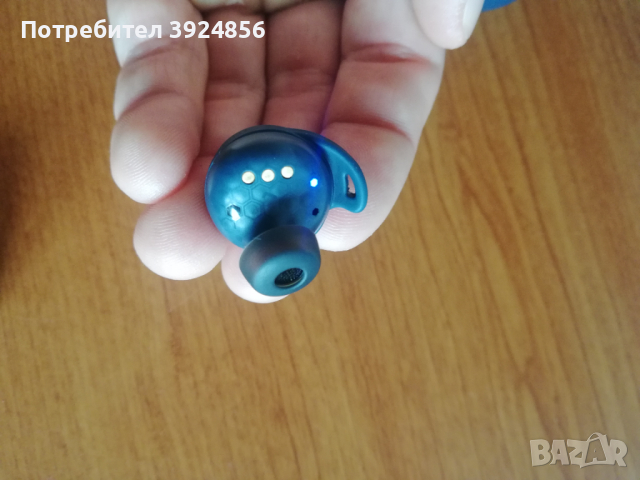   Безжични слушалки JBL Reflect Flow Pro, снимка 7 - Безжични слушалки - 44775949