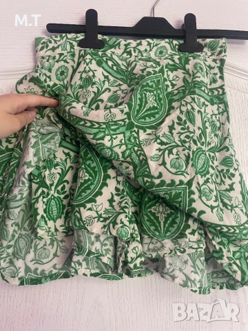 Нови пола-панталонки S-XS, снимка 2 - Къси панталони и бермуди - 53466729