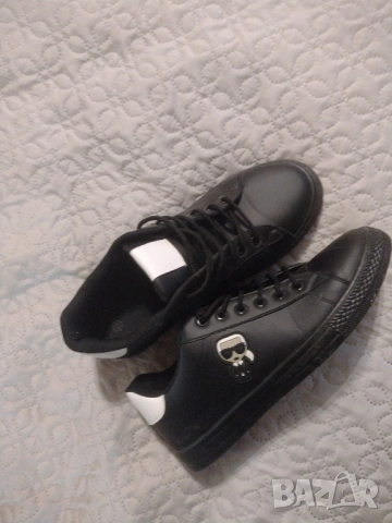 Продавам мъжки маратонки , снимка 3 - Маратонки - 51563420