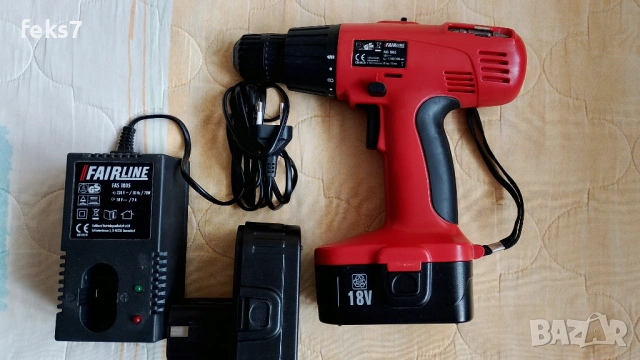 Акумулаторен винтоверт с две батерии и зарядно устройство 