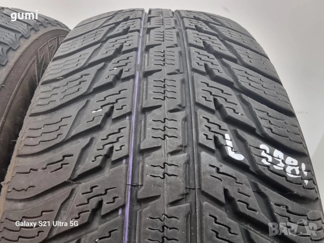 2бр зимни гуми 235/65/17 HOKIAN L03981 , снимка 2 - Гуми и джанти - 51829658