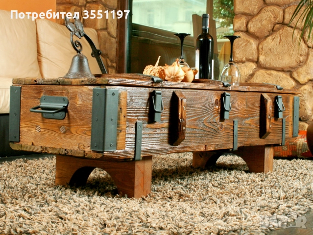 Холна маса от сандък с място за багаж