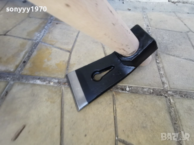 НОВА ТЕСЛА-ГОЛЯМА БГ С ДРЪЖКА 1103261640