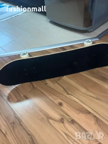 Скейтборд , снимка 4 - Скейтборд, ховърборд, уейвборд - 49521517