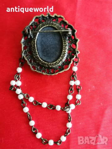 Стара Брошка КАМЕЯ с Перлички, снимка 3 - Антикварни и старинни предмети - 42648580